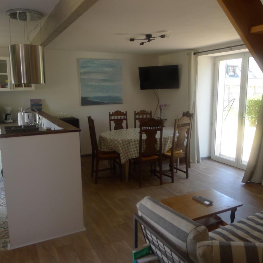 Ty Betahon - 200M De La Plage Ambon Экстерьер фото